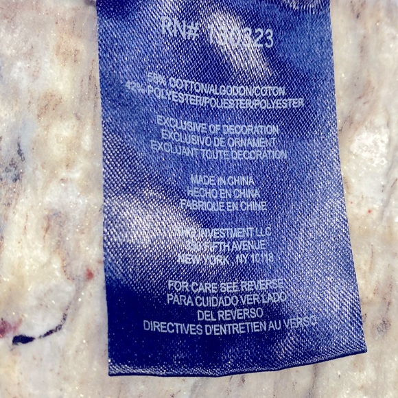 Girls blouses 1 ROCAWEAR pink 6-6X, 1 RAINWEAR gray pullover zip up      SIZE 6X - Picture 9 of 10